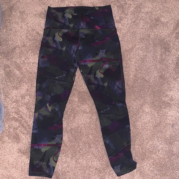 Lululemon multicolor leggings - Picture 11 of 12